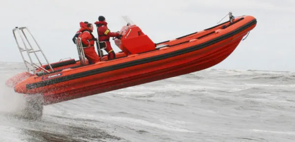 Slide: The Image of Force 8 / TP Marine Nor'Easter 2006 - 1