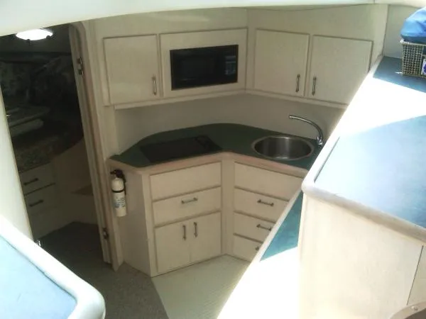 Slide: The Image of Wellcraft cockpit motor yacht 1995 - 4