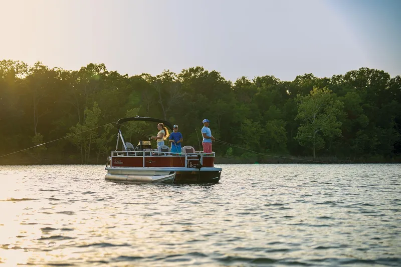 Slide: The Image of Sun Tracker Bass Buggy 16 XL Select 2026 - 74