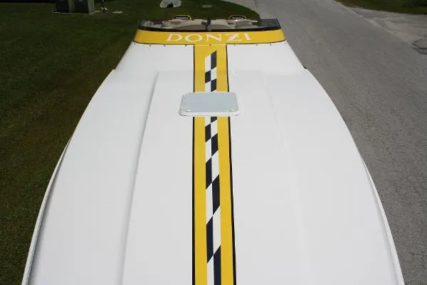 Slide: The Image of Donzi ZX Daytona 2001 - 10