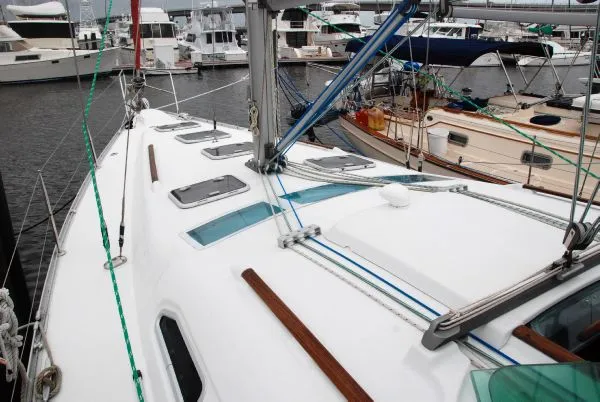 Slide: The Image of Beneteau 393 2005 - 2