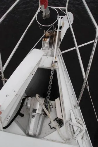 Slide: The Image of Beneteau 393 2005 - 5