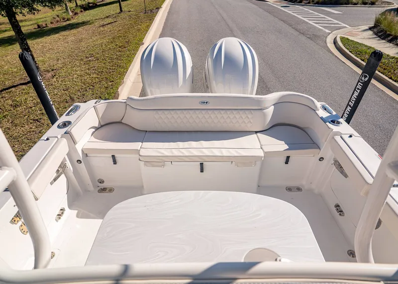 Slide: The Image of Sea Hunt Ultra 285 Coffin Box 2026 - 5