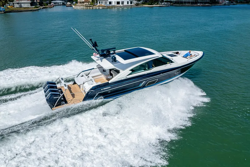 Slide: The Image of Formula 500 Super Sport Crossover 2022 - 110