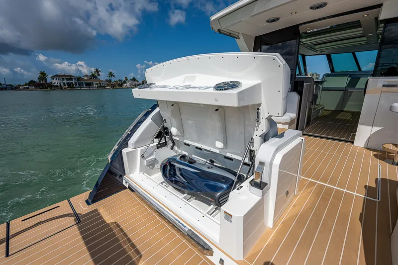 Slide: The Image of Formula 500 Super Sport Crossover 2022 - 58