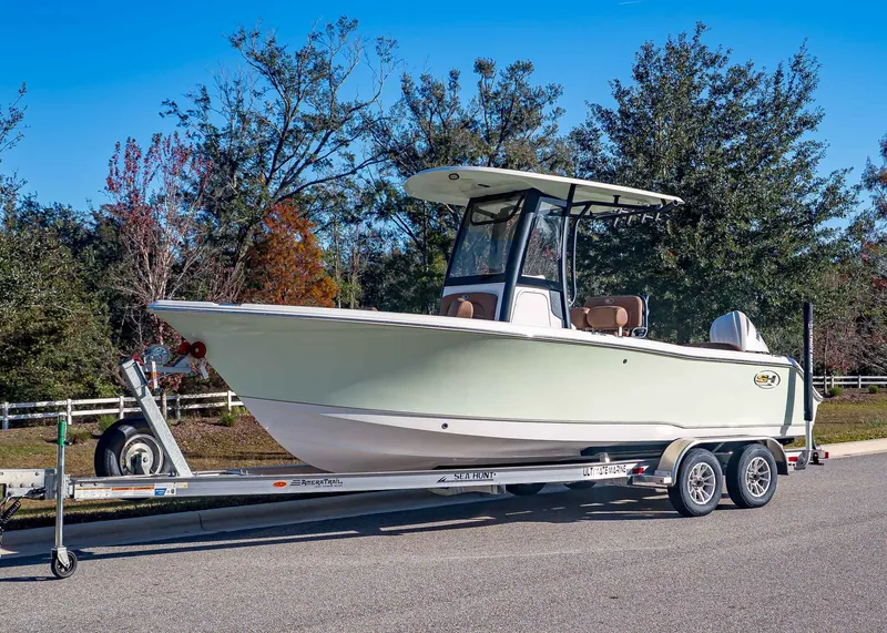 The Image of Sea Hunt Ultra 235 SE 2026 - 1