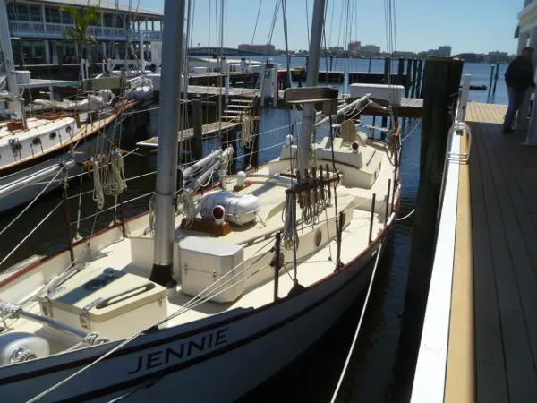 Slide: The Image of Kasten-Bos & Carr Steel Schooner 2002 - 4