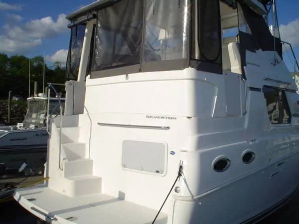 Slide: The Image of Silverton 322 Motor Yacht 1999 - 1