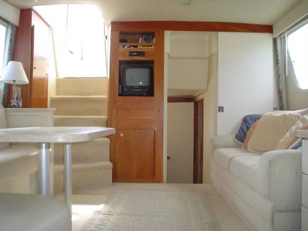 Slide: The Image of Silverton 322 Motor Yacht 1999 - 7