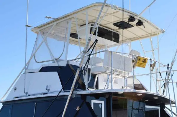 Slide: The Image of Bertram 42 Convertible 1985 - 7