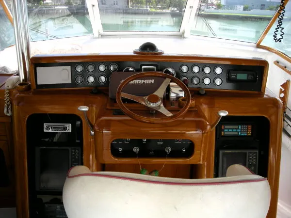 Slide: The Image of Tiffany - 62 Custom Sportfish 1986 - 10