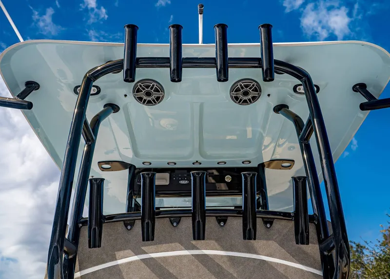 Slide: The Image of Sea Hunt Gamefish 30 Coffin Box 2026 - 9