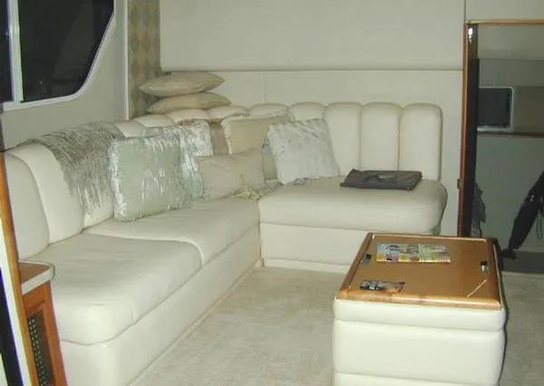 Slide: The Image of Silverton 392 AC Motoryacht 1999 - 1