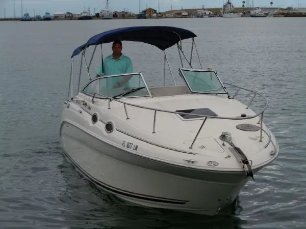 Slide: The Image of Sea Ray 260 Sundancer 2001 - 2