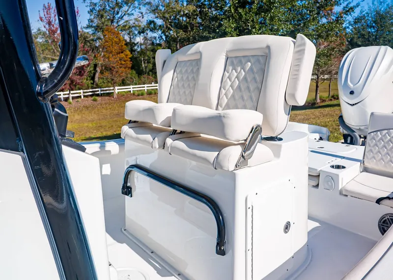 Slide: The Image of Sea Hunt BX 25 FS 2026 - 15