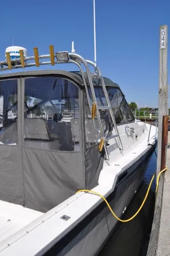 Slide: The Image of Luhrs 35 Alura w/Bow-Thruster 1987 - 4