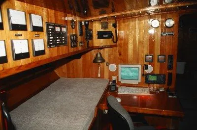 Slide: The Image of Custom Mega-Sloop 1996 - 4