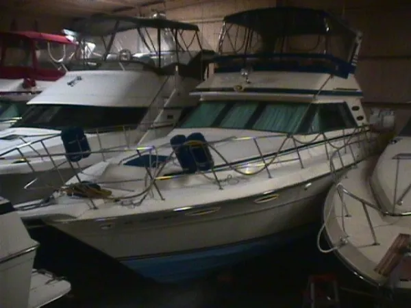Slide: The Image of Sea Ray 410 Aft Cabin 1986 - 0