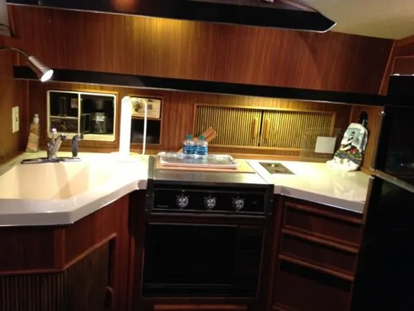 Slide: The Image of Sea Ray 410 Aft Cabin 1986 - 11