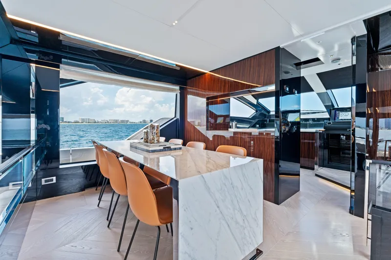 Slide: The Image of Riva 82' Diva 2027 - 50