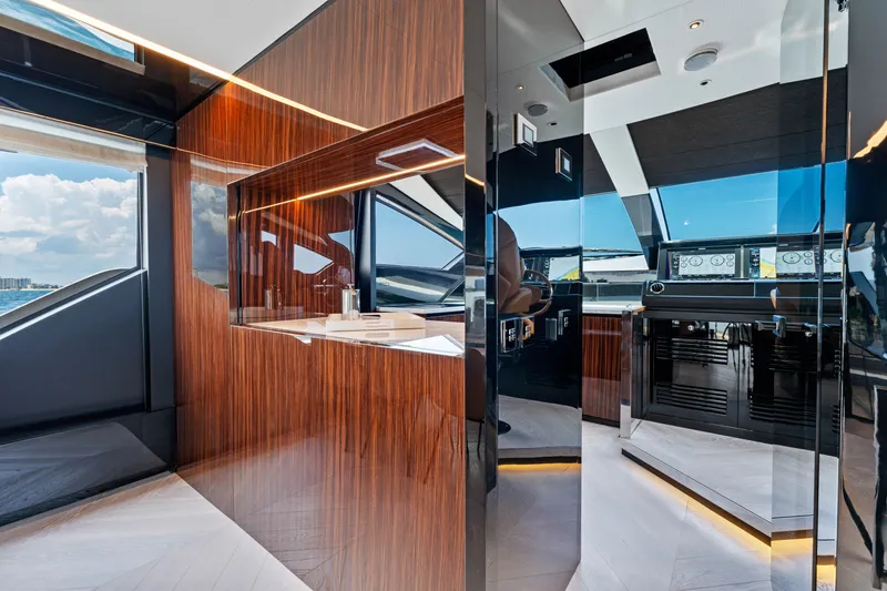 Slide: The Image of Riva 82' Diva 2027 - 52