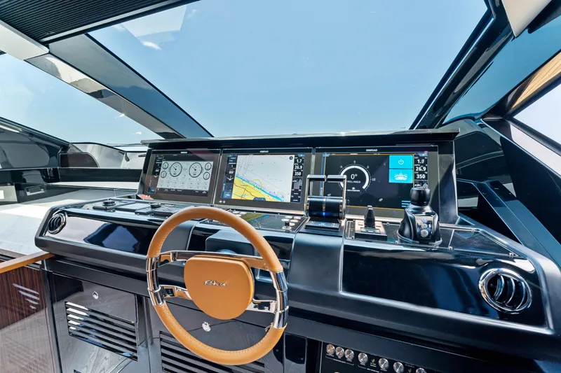 Slide: The Image of Riva 82' Diva 2027 - 56