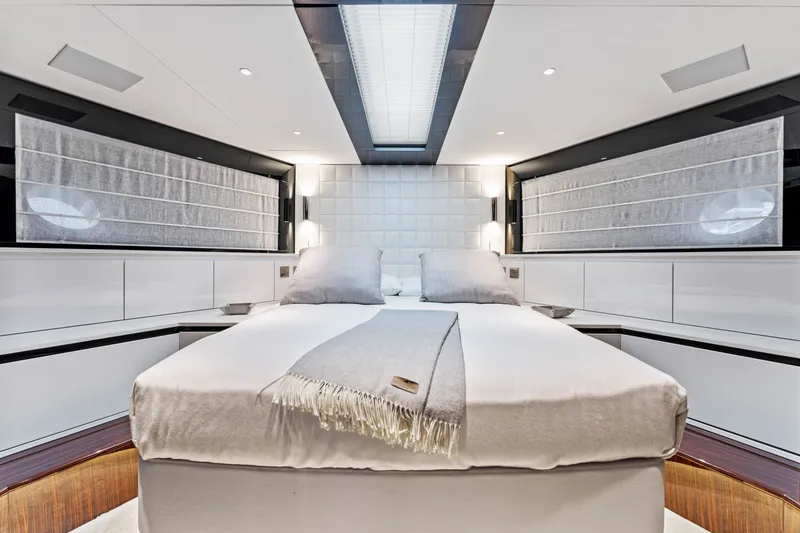 Slide: The Image of Riva 82' Diva 2027 - 59