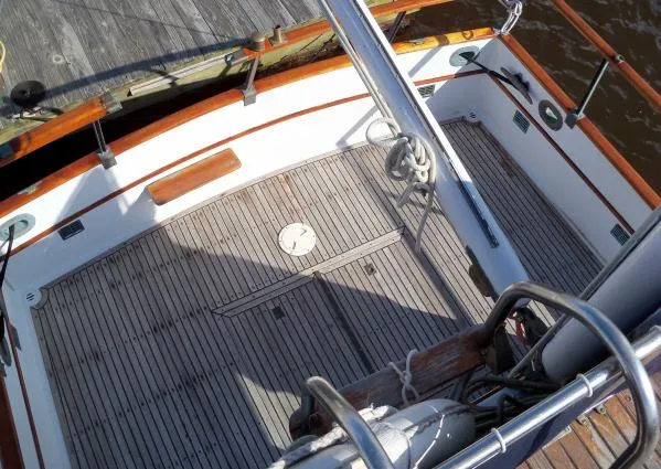 Slide: The Image of Grand Banks Flybridge Sedan 1974 - 8
