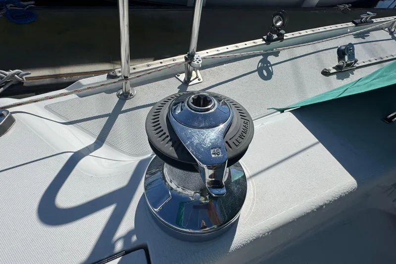 Slide: The Image of Winch on 1997 Catalina 36 MkII sailboat deck, featuring Lewmar branding. - 22