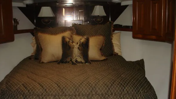 Slide: The Image of Viking 50 Convertible 1991 - 6