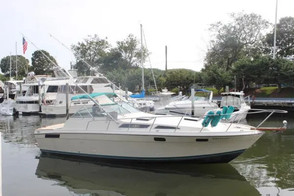 Slide: The Image of Bayliner Conquest 32 Express 1979 - 1