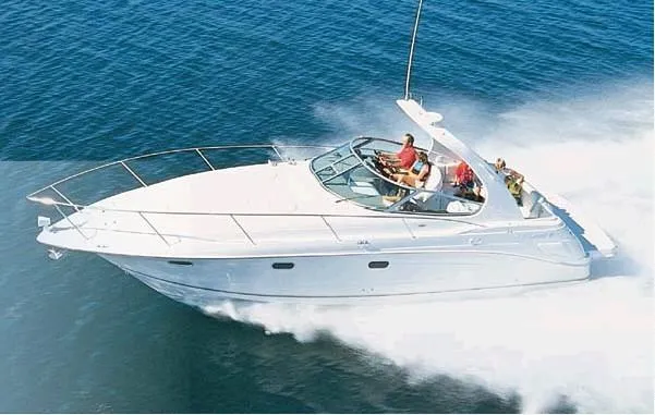 Slide: The Image of Four Winns 328 Vista 2002 - 0