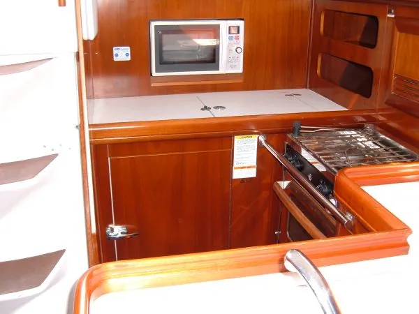 Slide: The Image of Beneteau 393 2004 - 11