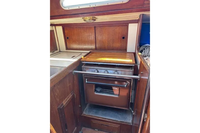 Slide: The Image of Galley area on a 1982 Ericson 33 sailboat. - 9