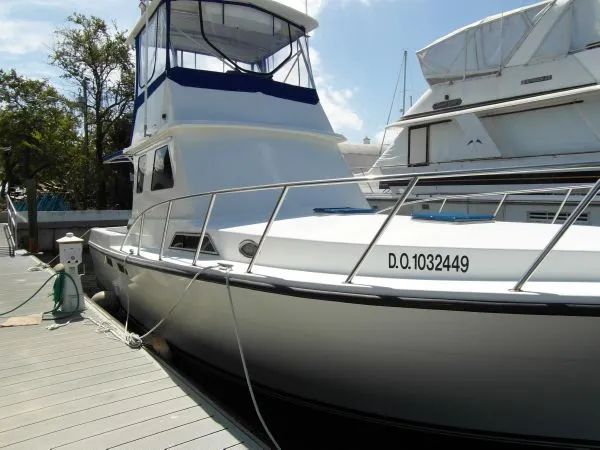 Slide: The Image of Bertram Sportfish 40 1995 - 1
