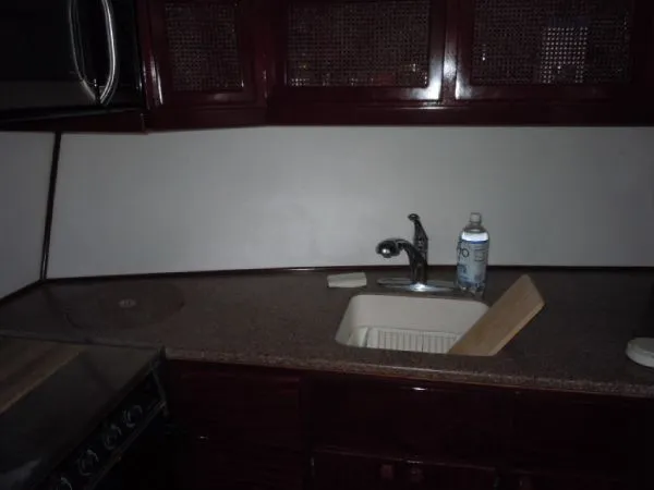 Slide: The Image of Hatteras Tri Cabin Motoryacht 1970 - 10