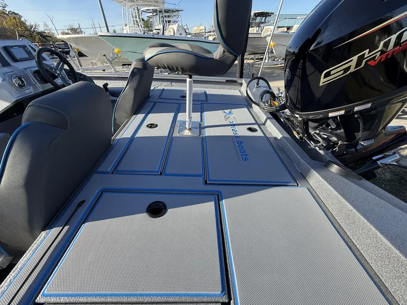 Slide: The Image of Xpress H18 Bass 2026 - 8