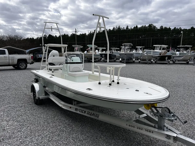 Slide: The Image of Spyder FX17 Flicker 2026 - 3