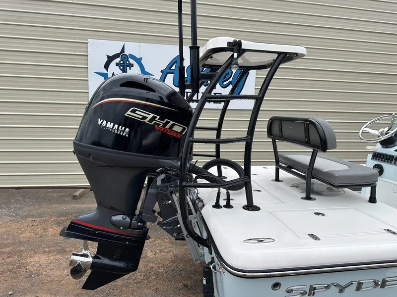 Slide: The Image of Spyder FX19 Vapor 2026 - 20