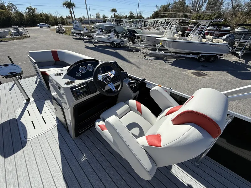 Slide: The Image of SunCatcher Select Series 322SL 2026 - 7