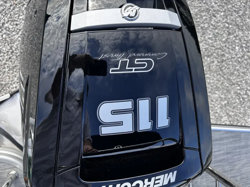 Slide: The Image of Lowe SS 210 2026 - 6