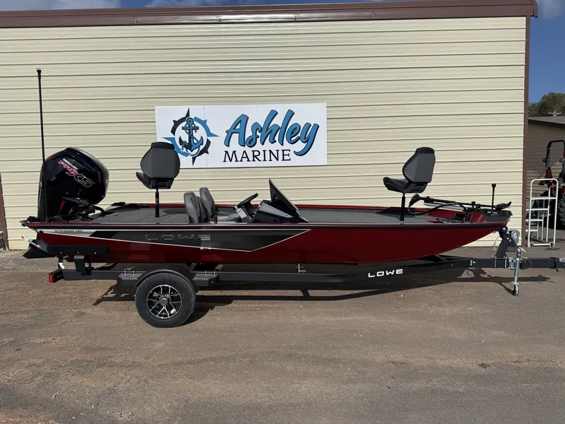 The Image of Lowe Stinger 195 2026 - 1