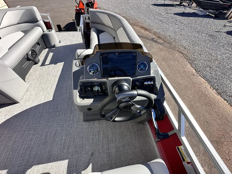 Slide: The Image of Avalon Venture Cruise - 21' 2026 - 5