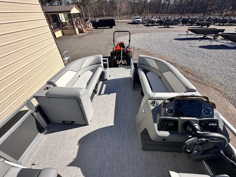 Slide: The Image of Avalon Venture Cruise - 21' 2026 - 11