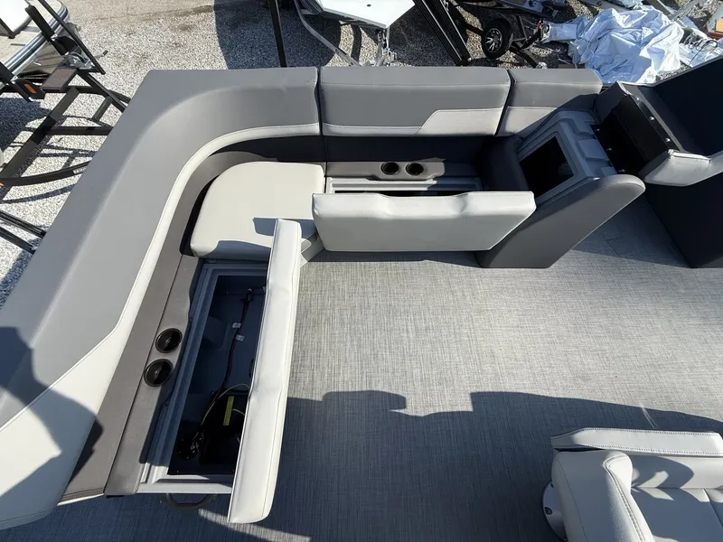 Slide: The Image of Lowe LS Walk Thru 210 2025 - 5