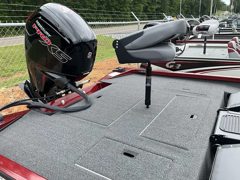 Slide: The Image of Lowe Stinger 195 2025 - 5