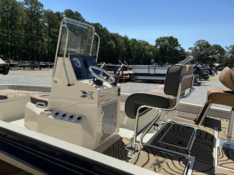 Slide: The Image of Xpress H20B Bay 2026 - 16