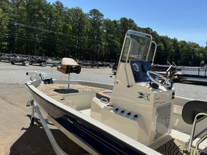 Slide: The Image of Xpress H20B Bay 2026 - 17