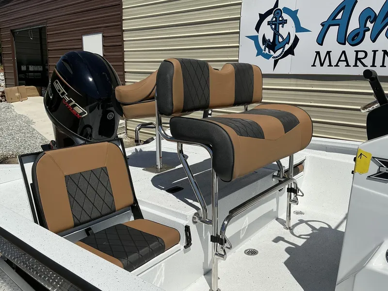 Slide: The Image of Xpress H20B Bay 2026 - 18