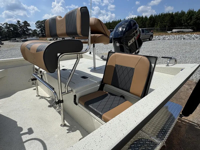 Slide: The Image of Xpress H20B Bay 2026 - 9